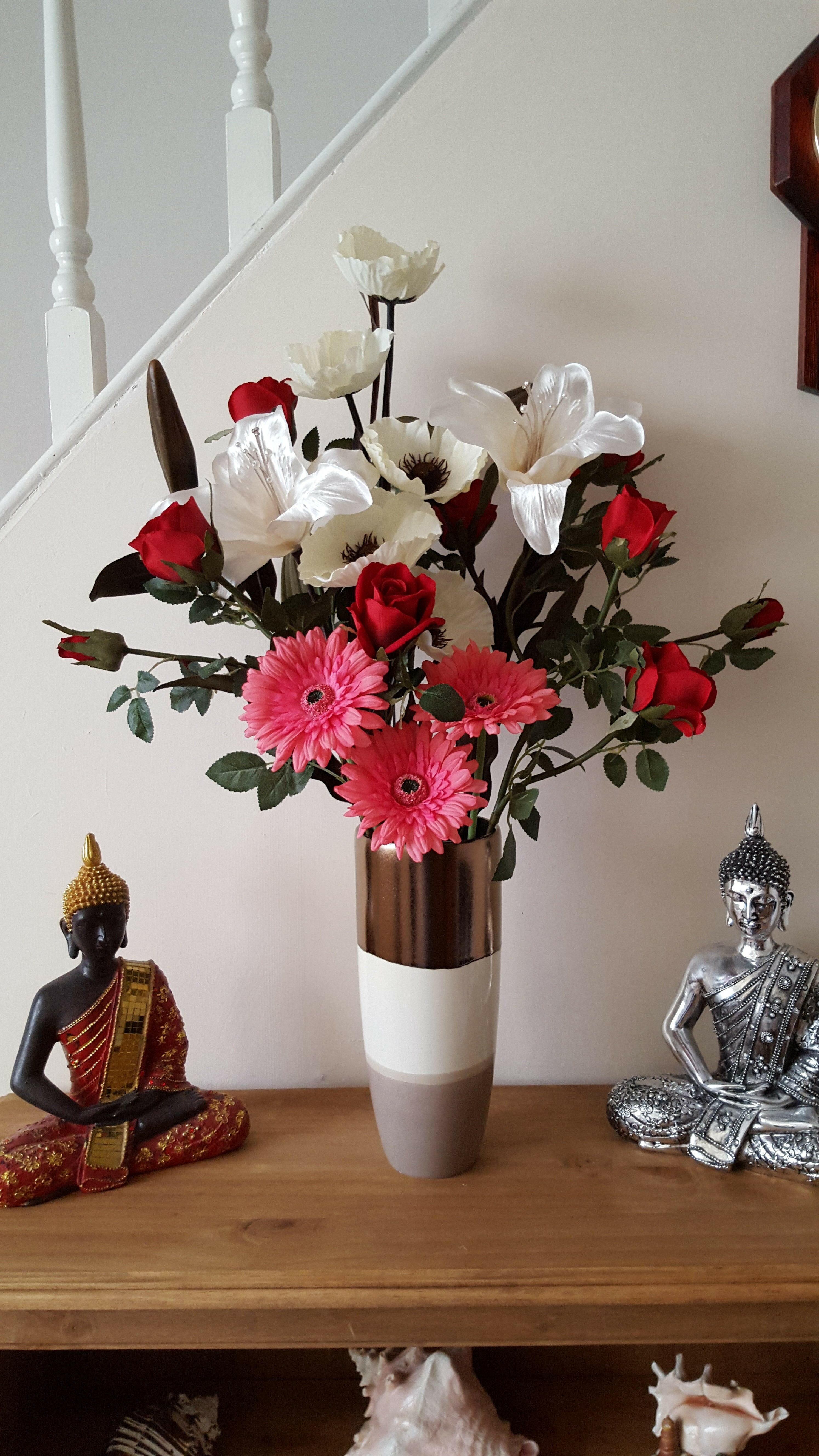 Showing our artificial silk  Decor Poppies in an arrangement', sent in by one of our customers