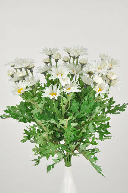 Artificial Silk Daisy Bush